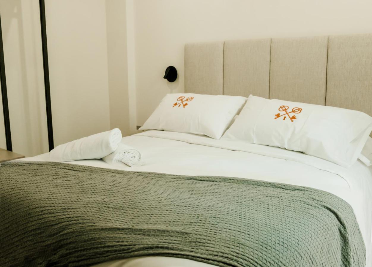 Reyes Catolicos Premium Homes อาลิกันเต ภายนอก รูปภาพ