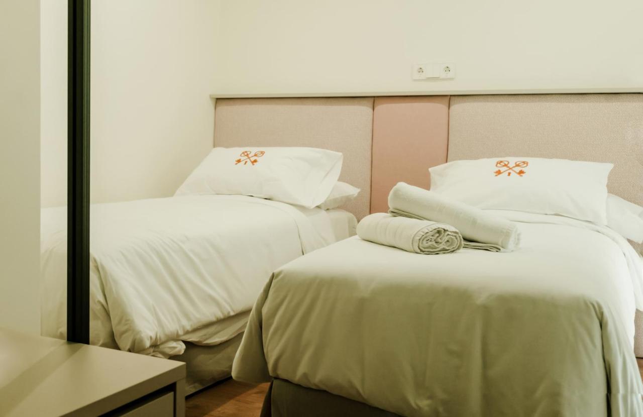 Reyes Catolicos Premium Homes อาลิกันเต ภายนอก รูปภาพ