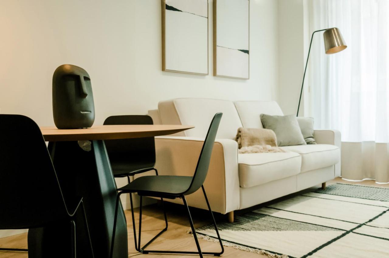 Reyes Catolicos Premium Homes อาลิกันเต ภายนอก รูปภาพ